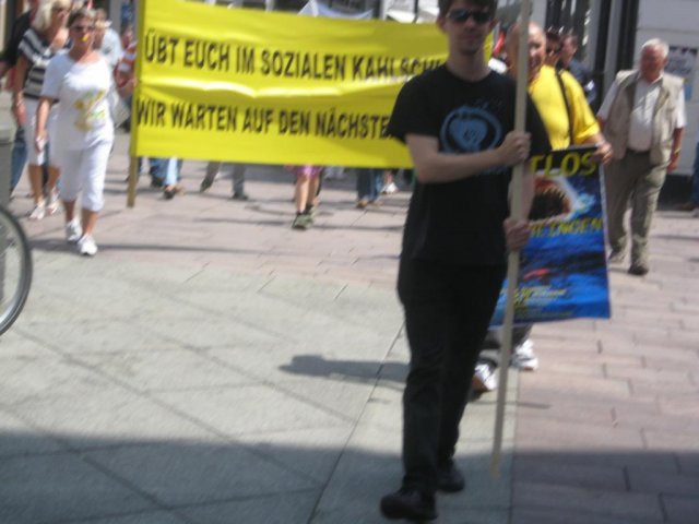 02. Juli 2013 Demo und Stadtratsitzung