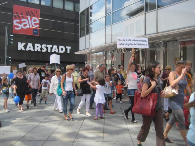 02. Juli 2013 Demo und Stadtratsitzung