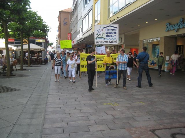 02. Juli 2013 Demo und Stadtratsitzung
