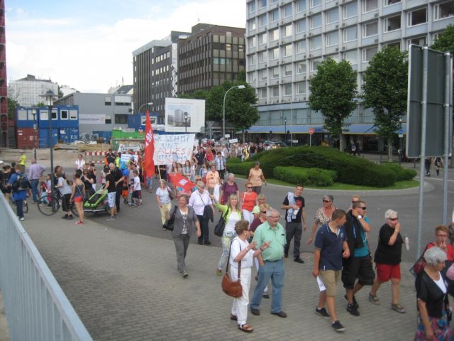 02. Juli 2013 Demo und Stadtratsitzung