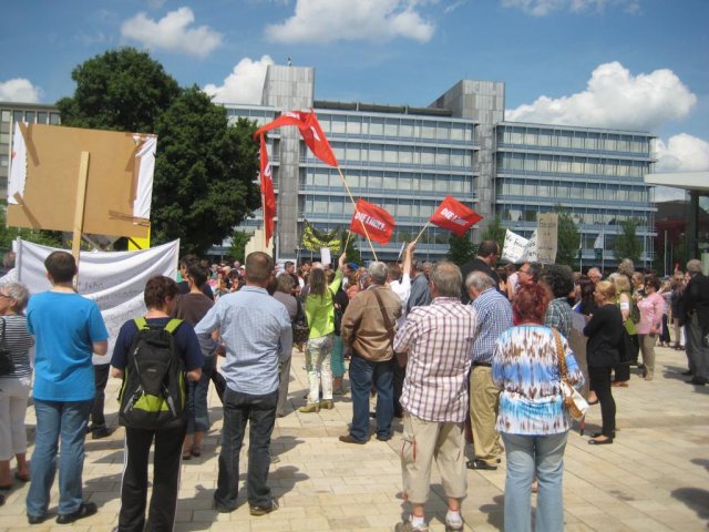 02. Juli 2013 Demo und Stadtratsitzung