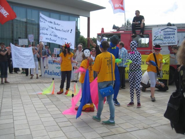 02. Juli 2013 Demo und Stadtratsitzung