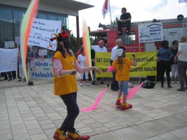 02. Juli 2013 Demo und Stadtratsitzung