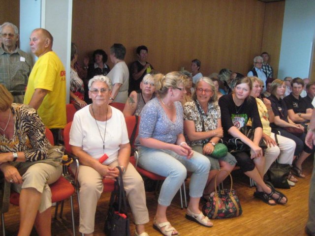 02. Juli 2013 Demo und Stadtratsitzung