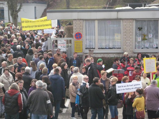Bäderrettung 2013