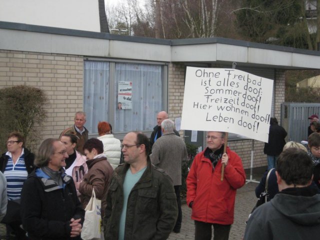 Bäderrettung 2013