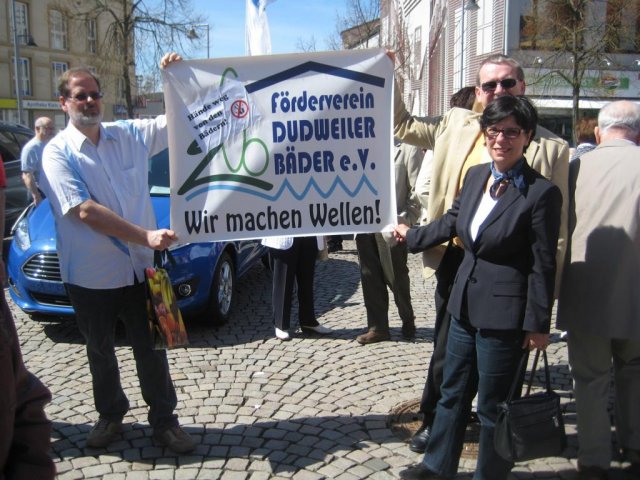 Bäderrettung 2013